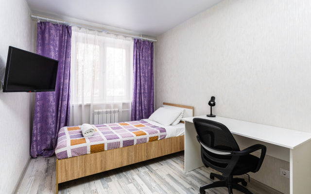 Bolshaya trekhkomnatnaya kvartira v gorode Voskresensk Flat