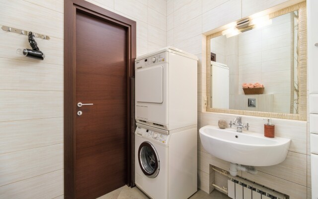 Апартаменты у Эрмитажа 3 спальни 2 сан.узла 8 гостей