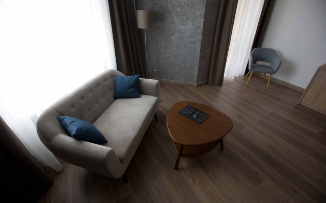 Planeta IQ Hotel
