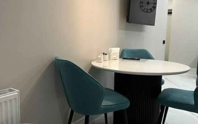 5 Zvezd Na Ulitse Astana Kesaeva 44vk4 Apartments