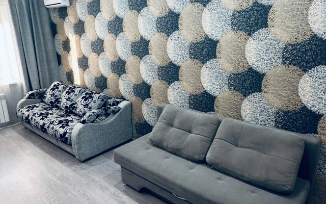 Na Chekhova 193 Flat