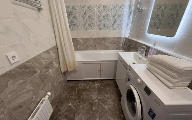 Квартира Тут Хорошо на Азина 22к7 2