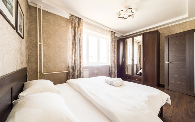 Квартира Тёплая солнечная возле БЦ Первая Башня