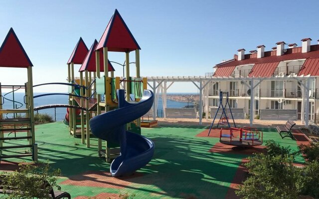 Апартаменты Фиолeнт Village У Александра