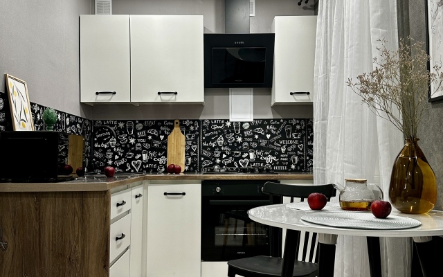 U Komsomolskoy Ploschadi Flat