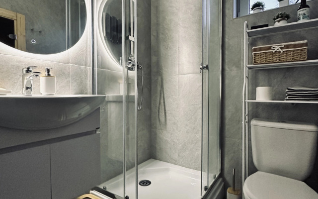 Частный дом С сауной банным чаном и мангалом