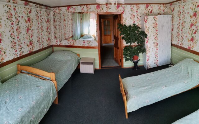 Ryizhaya Sova Guest House