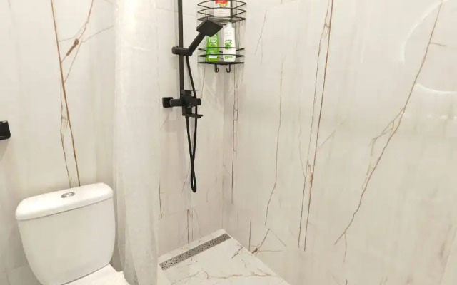Studiya Na Bartenevskoy 18k2 Apartments
