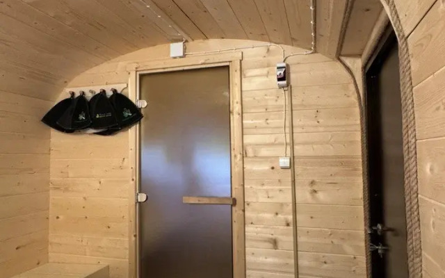 Dom Na Opushke Lesa Private house
