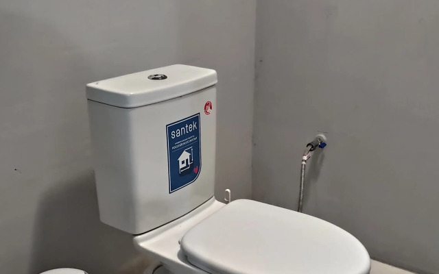 Domik dlya Semeynogo Otdykha na Beregu Ozera Private House