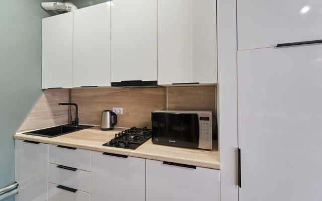 Uyutnaya Studiya Dlya 3 Gostey Apartments