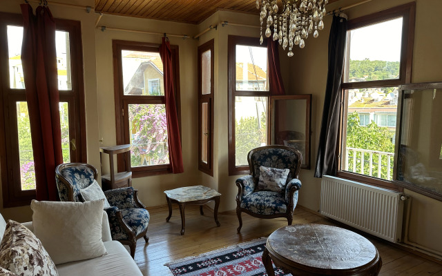 Mnimi Apartments
