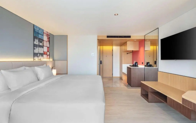 Best Western Click Sathorn 11