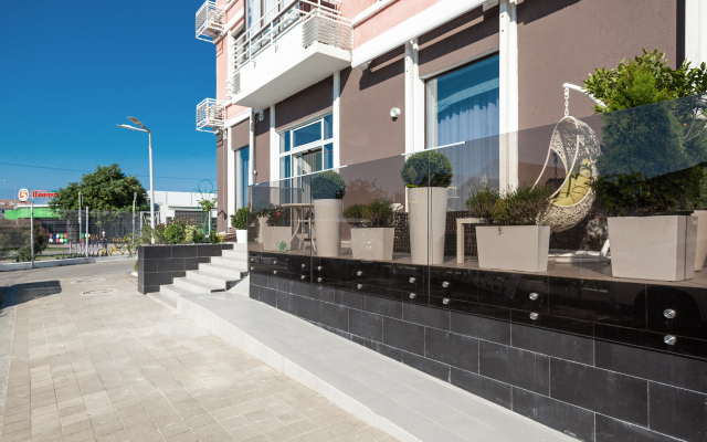 Apartments s Otdelnym Vhodom i Terrasoj