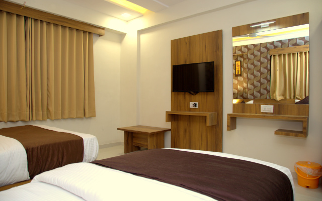 Shobhna Palace by Sky Stays Hotel