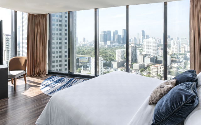 The Continent  Sukhumvit / Asok BTS Bangkok by Compass Hospitality