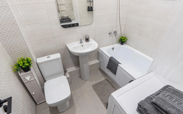Ryadom S Gorkinsko-Ometyevskim Parkom Flat