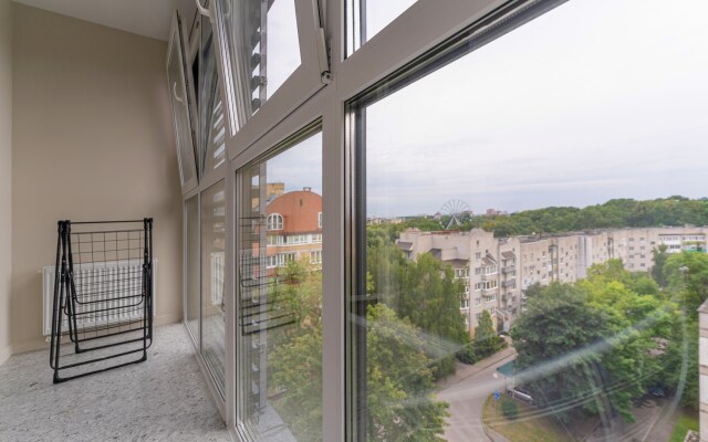 Gorykiy 2 Apartment