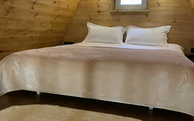 Tiny house Azau Guest house