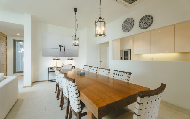 Вилла Teak 5 bed luxurious pool villa 117