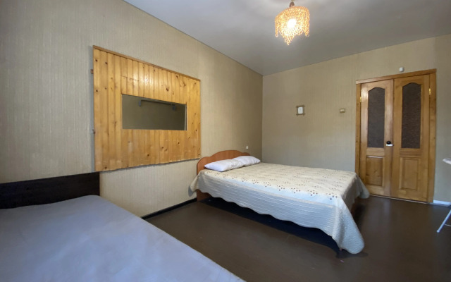 Апартаменты 3-комнатные Шилова 46