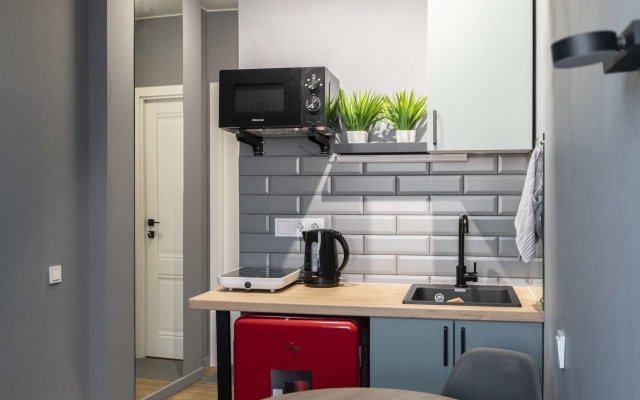 Studiya Komfort Stil V Tsentre Koroleva Apartments