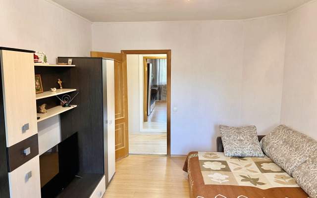 Na Dekabristov Flat
