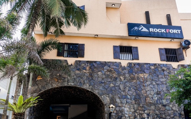 Rock Fort Hotel