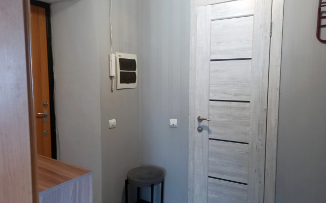 Uyutnaya Blizko ot Vokzala i Serysheva Flat