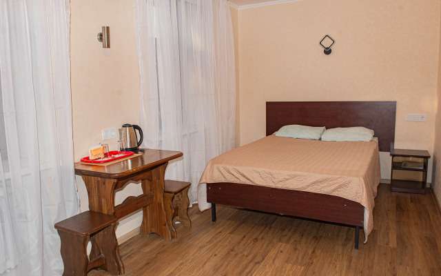 Viktoriya Hotel