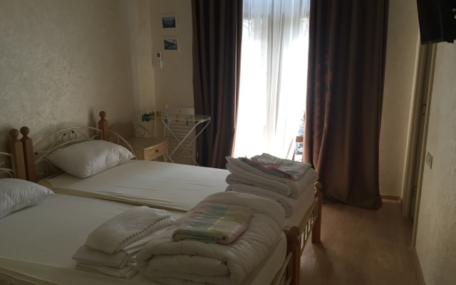 Mziya Guest House
