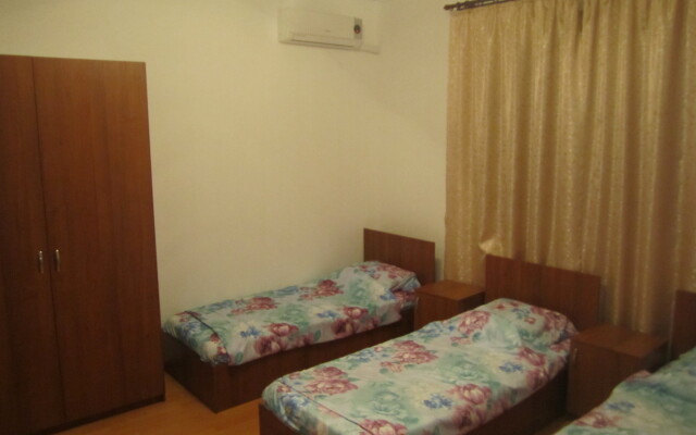 Chemodan Guest House