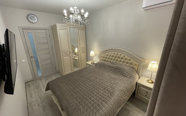 Bykovtsev Family Flat