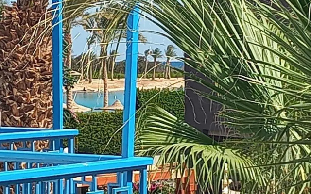 Hostgool Beach Chalets Mirage Bay Resort & Aqua Park