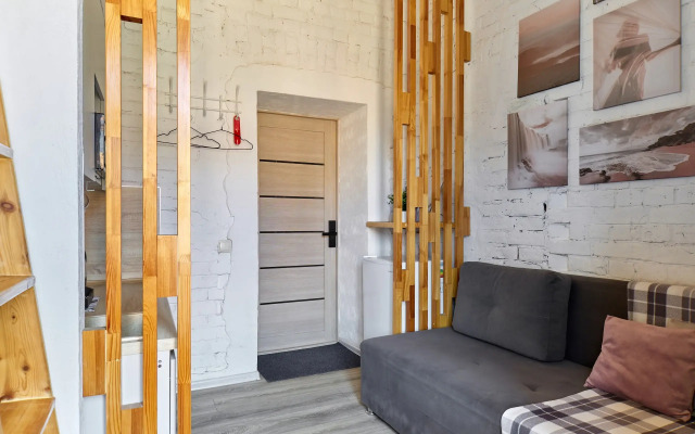 Rushinkzn | Апартаменты в Центре Казани Двухуровневые с Мини-кухней Своя Парковка