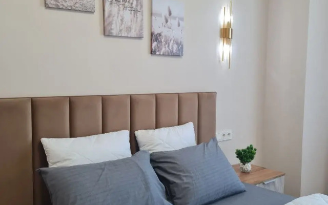 Dobrodom Kvartira Ryadom S Tsentrom Flat