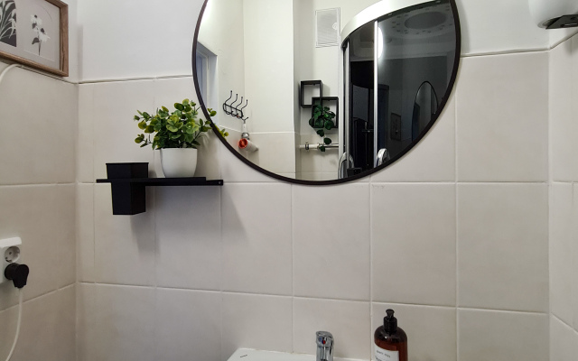 Апартаменты Тундровая 12 трехкомнатная