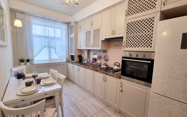 Lvandovoye Nastroyenie Flat