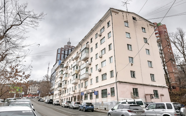Dvukhkomnatnyye na Pushkinskoy 55 Apartaments
