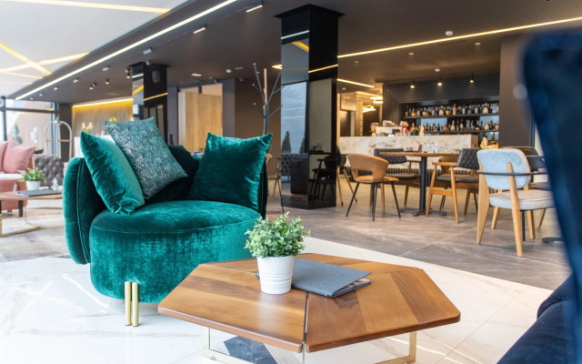 Отель Royal Mountain