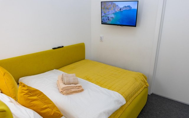 White Place Hotel
