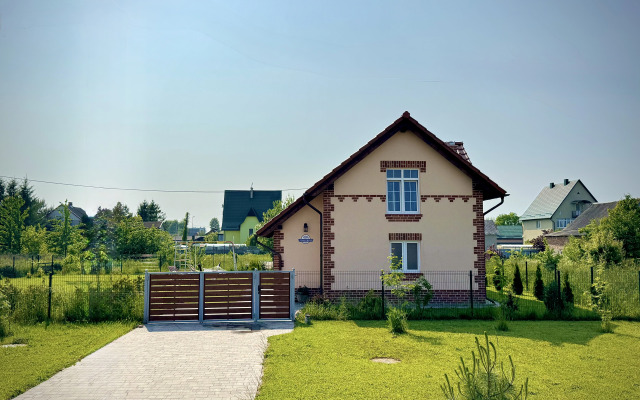 Uyutny U Morya S Bannym Chanom Private House