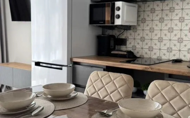 Апартаменты студия на Ивана Беличенко 92к3