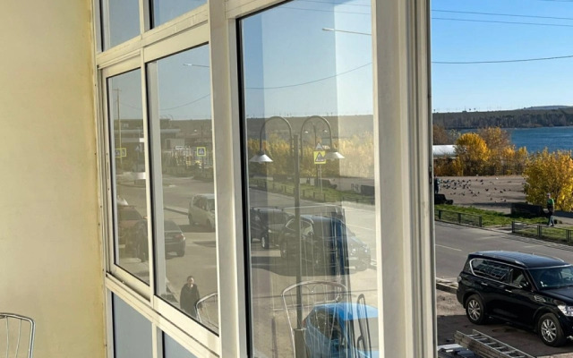Na Verkhney Naberezhnoy 145/5 Flat (1)