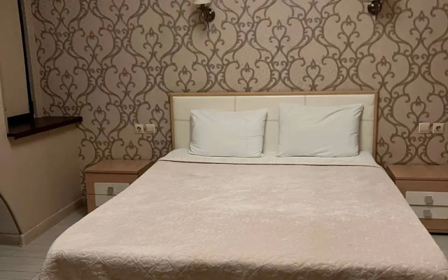 Old Pitius Apartments