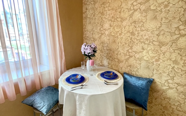 Апартаменты КВАРТ отель на Фирсова