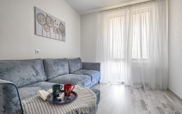 Апартаменты Myhome Yourhome на Богатырском проспекте 45