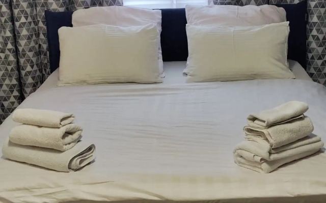 Апартаменты 2-комнатные в Центре Города на Феоктистова