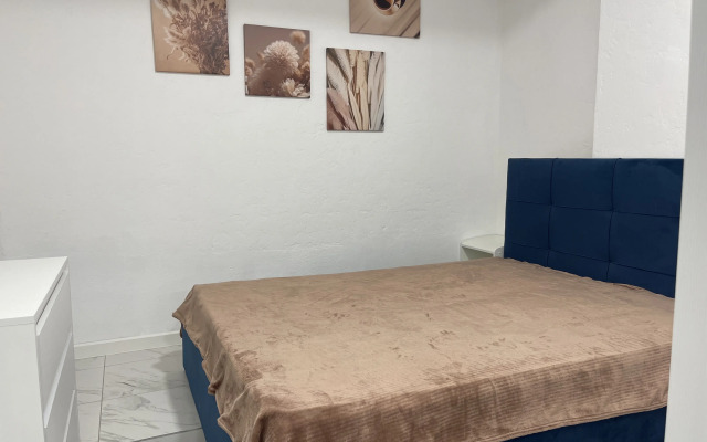 Apartments AK Apelsin 2