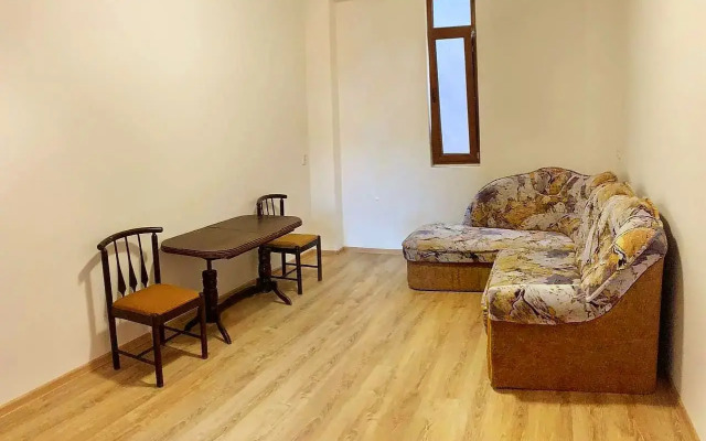 Adile Guest House